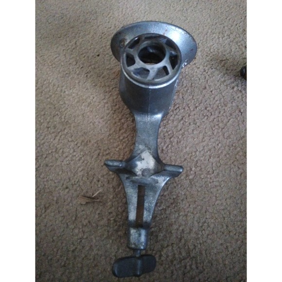 Universal Meat Grinder - Picture 4 of 5